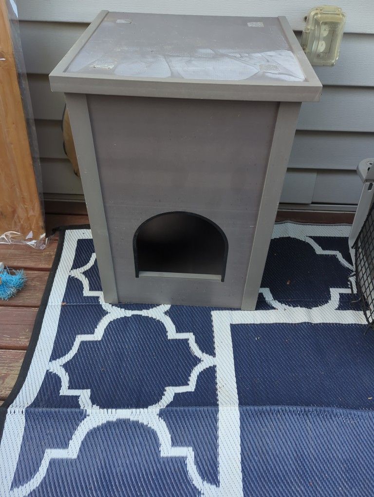 Cat Scratcher House