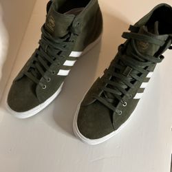 Adidas Match court Shoes - Size 14