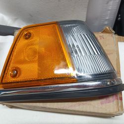 Corner Lamp Homda