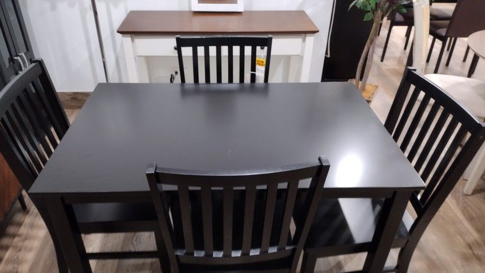 5 PC Black Dining Set With 4 Ladder Back Chairs (New)