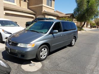 Honda odyssey mini van