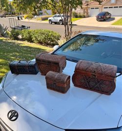 Set of 4 Decorative Woven Storage Chests