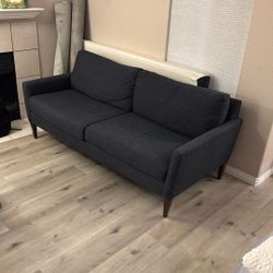 blue sofa - Basset