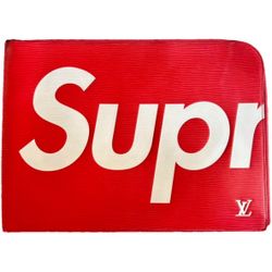 Louis Vuitton x Supreme