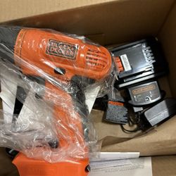 BLACK+DECKER 20V MAX POWERECONNECT Cordless Drill/Driver