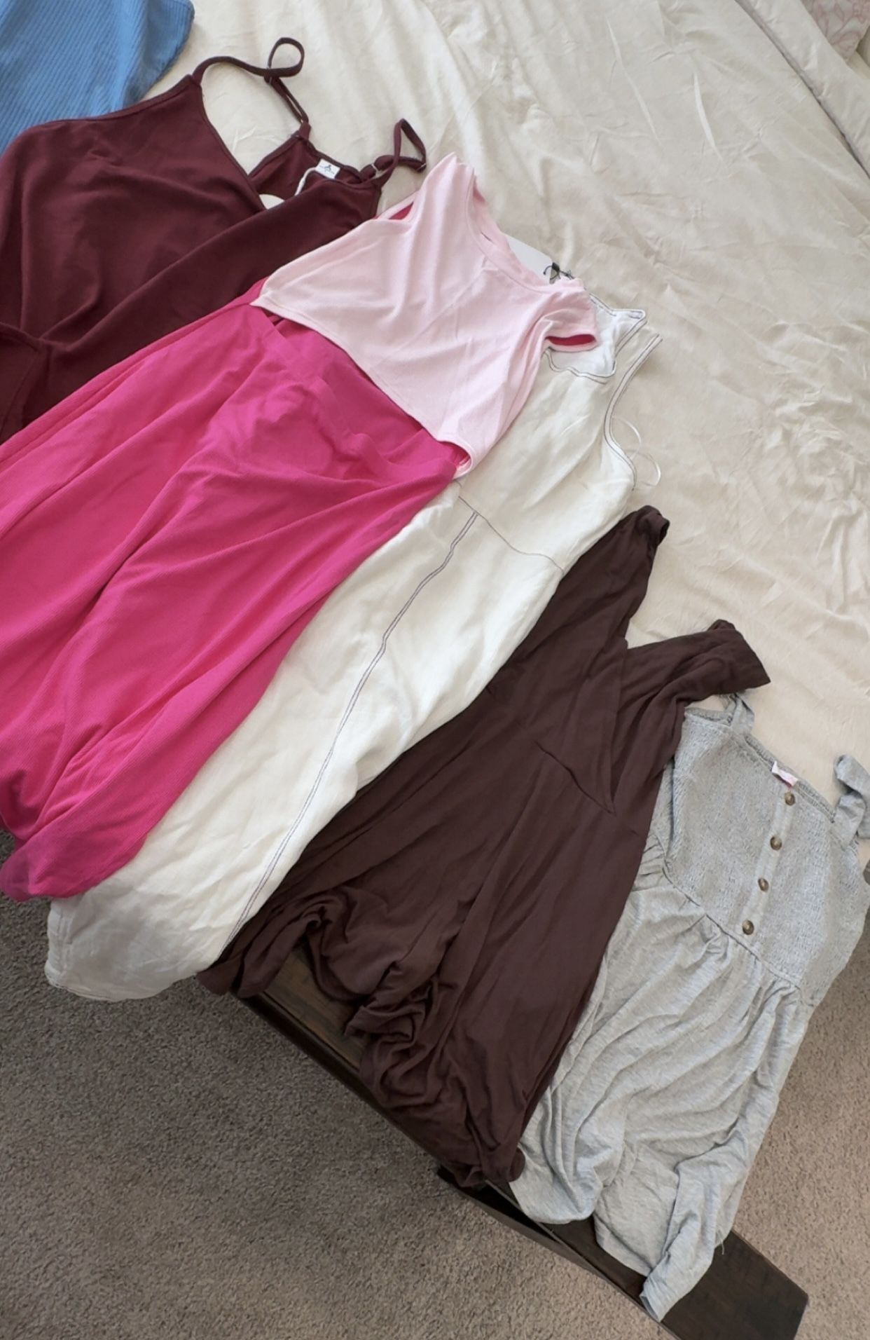 Dresses/Rompers