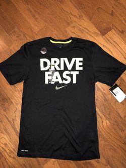 New Men’s NIKE Cotton Dri-Fit Tee sz Small