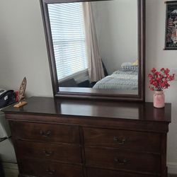 6 Drawer Dresser With Mirror