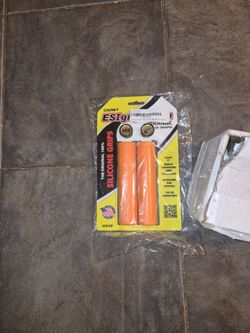 Handle bars grips