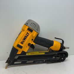 Dewalt Angle Finish Nailer 21981110