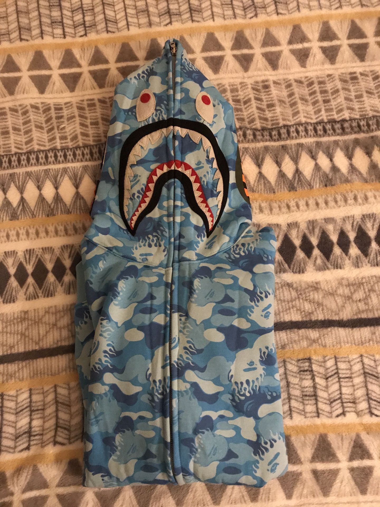 Size XXL Bape fire camo shark hoodie