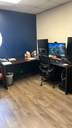 Office  Desk L shape 60” x 29.5”