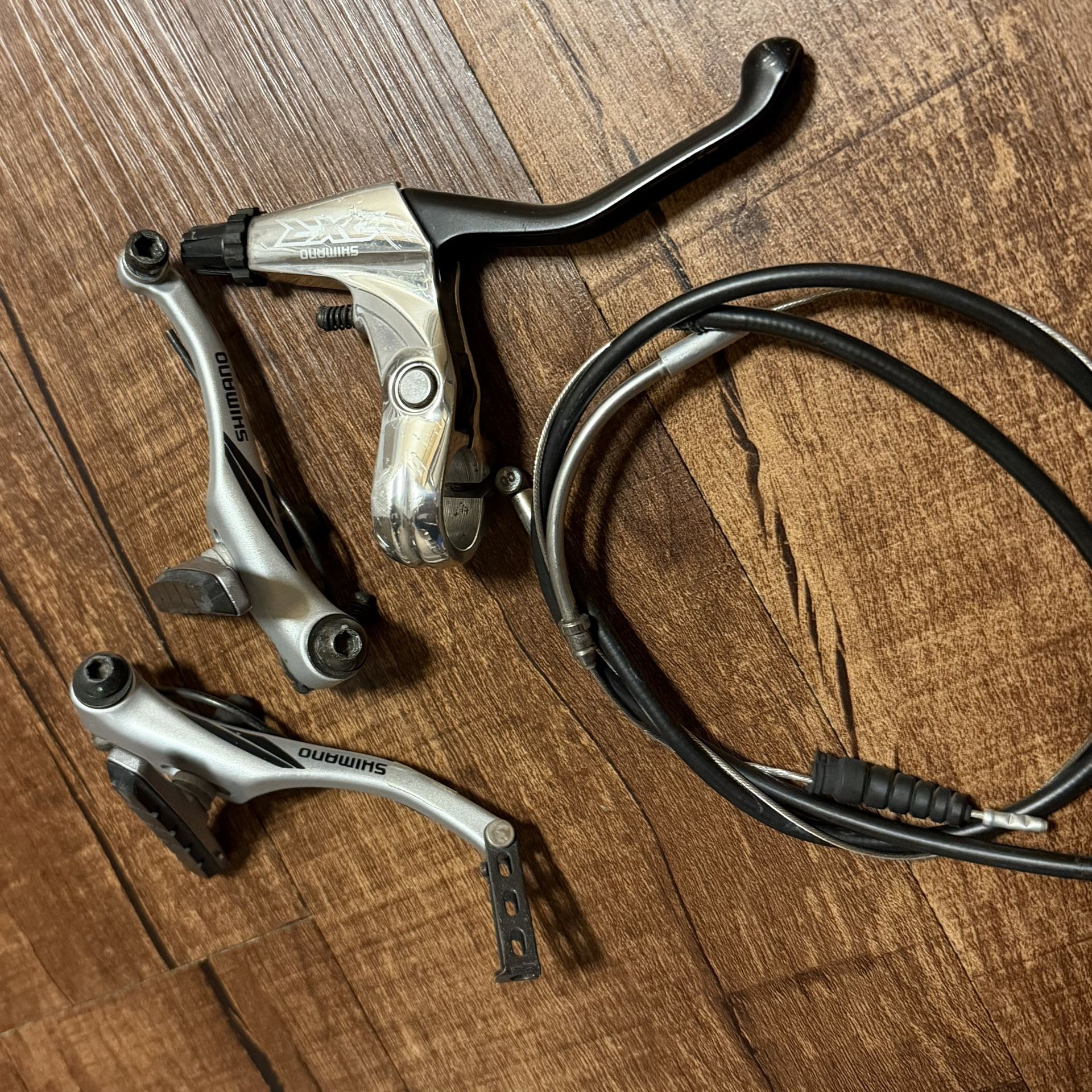 SHIMANO DXR LEVER & V BRAKES