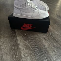 Jordan 1 Retro “White Preforated” 