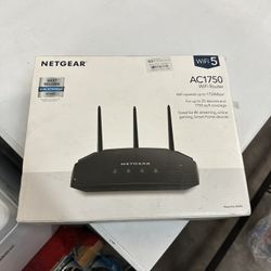 Netgear AC1750 Smart WiFi Router - 802.11 AC Dual Band Gigabit - Black (R6350-100NAS)