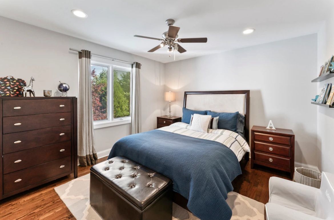 Queen Bedroom Set