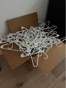 Hangers — Approx 200 (or more)
