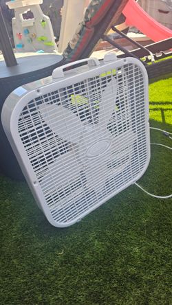 Lasko box fan