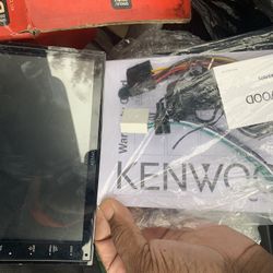 Kenwood Touch Screen TV Radio For Car