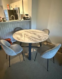 Table with four chairs