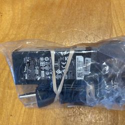 Dell 45w. Ha45NM140.  