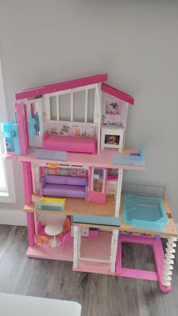 Barbie Dream House🩷