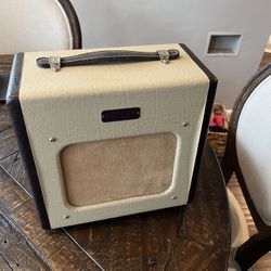 Fender Champ 600 (2011)