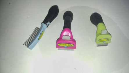 3 FURminator pet grooming Combs