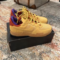 Nike Air Force 1 Wild - Size 9 Men / 10.5 Women