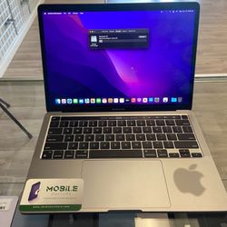 2022 MacBook Pro 13" M2 8gb 256HD (Ask About Our Finance Options!!)