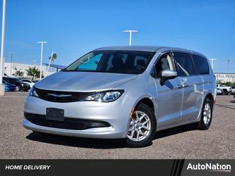 2022 Chrysler Voyager