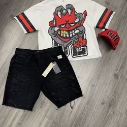 T SHIRT HAT AND JEANS 120$ Everything TODO 120$ 