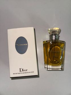 Women’s perfume
