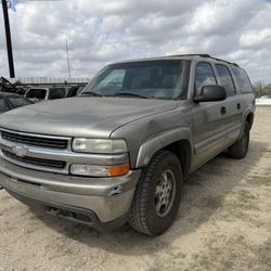 PART OUT: 2001 Chevy Suburban 