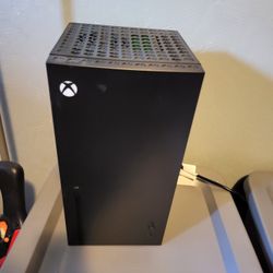 Xbox Mini Fridge 