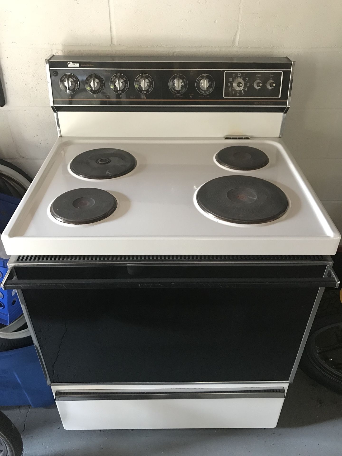 Gibson Stove