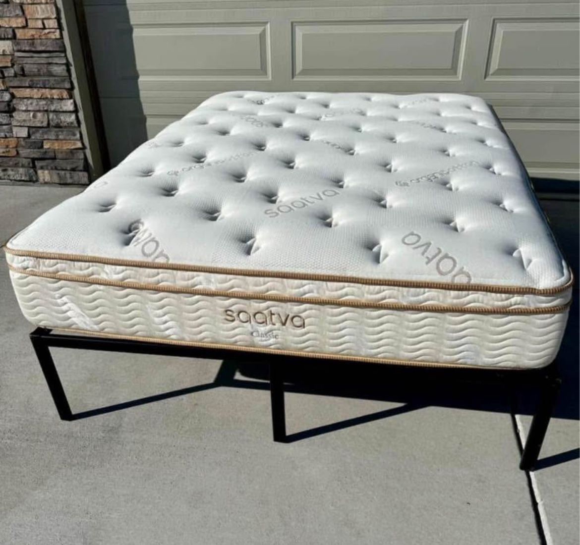 Saatva Luxury Firm Classic Queen Mattress ❤️