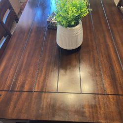 Tables & Chairs