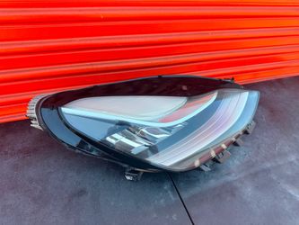 2017-2018-2019-2020-2021-2022-2023 Tesla Model 3 Right Passenger Side Headlight
