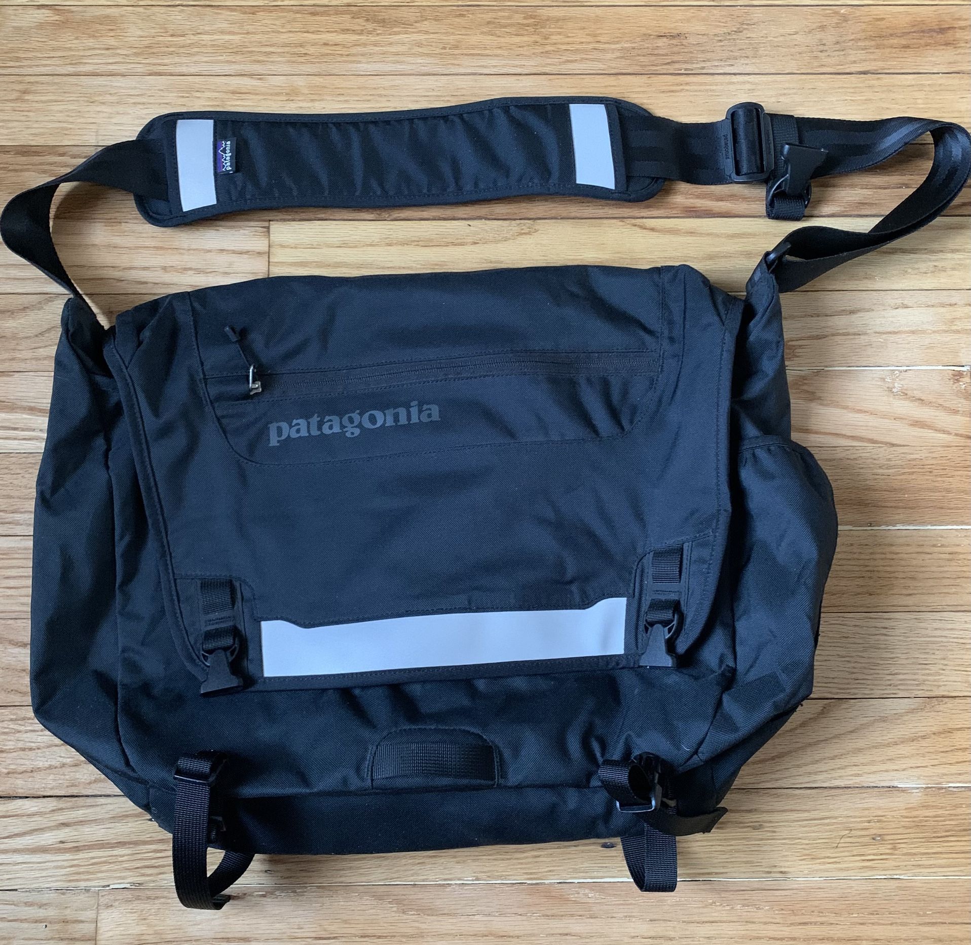 Patagonia Laptop Messenger Bag