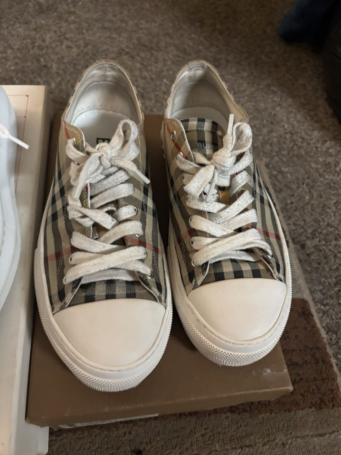 Burberry Shoes Size 10 Men