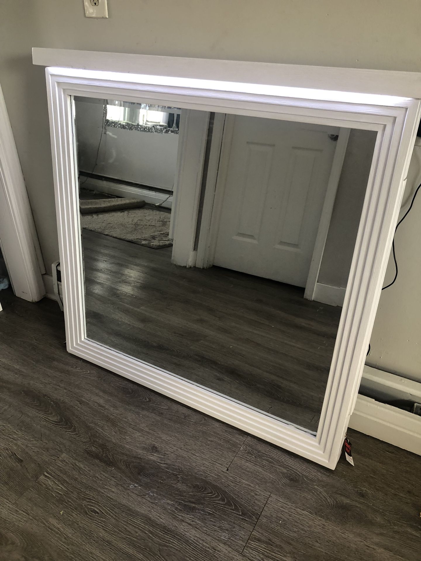 Vanity Mirror With Touch Light And Storage Compartment