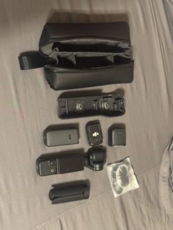 DJI Osmo pocket 3 creator combo like new