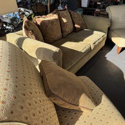 Living Room / Family Room Furniture