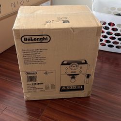 Delonghi EM450M Espresso Machine (unopen)