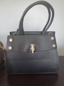Brand new purse 👛