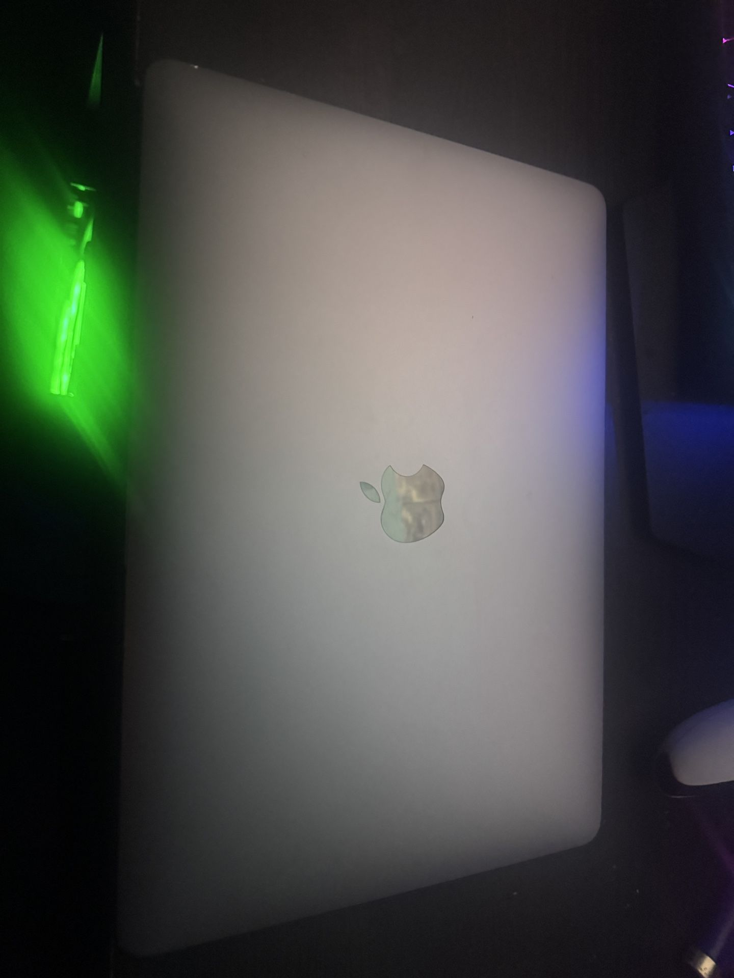 Mac Book Pro 2020