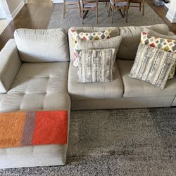 Geneva Sleeper Sectional - (Rooms to Go)