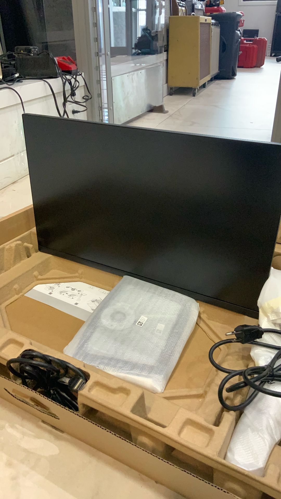 DELL P2422H Flat Panel Monitor Works Great!