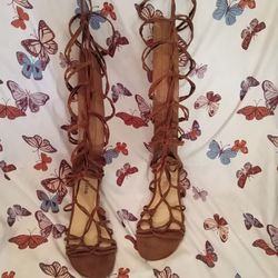 JustFab Knee-high Gladiator Sandals 7.5